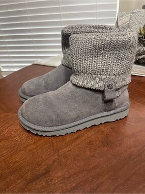 UGG Saela Knit convertible Boots